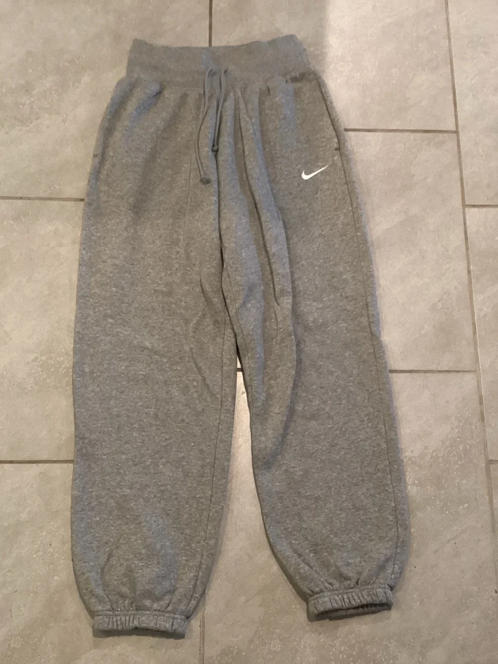Nike oversized sweatpants